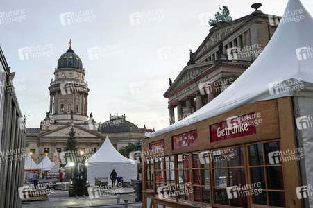 Aufbau der Weihnachtsmärkte in Berlin