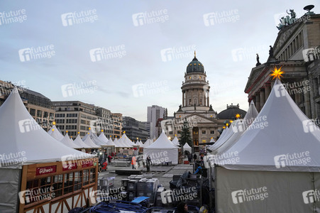 Aufbau der Weihnachtsmärkte in Berlin