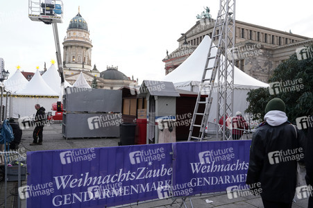 Aufbau der Weihnachtsmärkte in Berlin