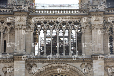 Wiederaufbau der Kathedrale Notre-Dame de Paris