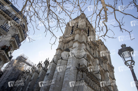 Wiederaufbau der Kathedrale Notre-Dame de Paris