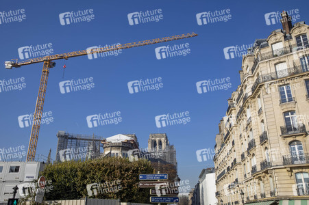 Wiederaufbau der Kathedrale Notre-Dame de Paris