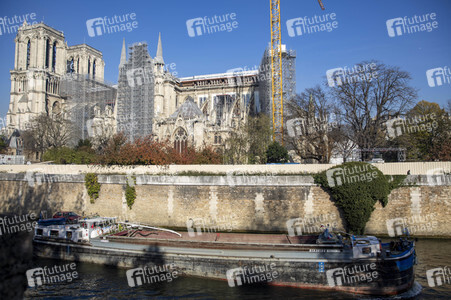 Wiederaufbau der Kathedrale Notre-Dame de Paris