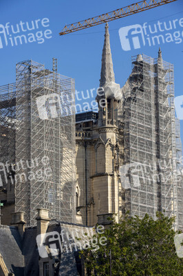 Wiederaufbau der Kathedrale Notre-Dame de Paris