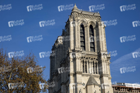 Wiederaufbau der Kathedrale Notre-Dame de Paris