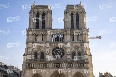 Wiederaufbau der Kathedrale Notre-Dame de Paris