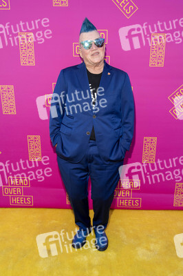 Theaterpremiere 'Head Over Heels' in Pasadena