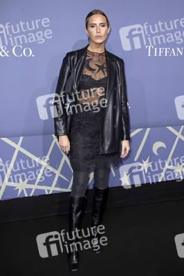 Tiffany Holiday Window Unveilings in Berlin