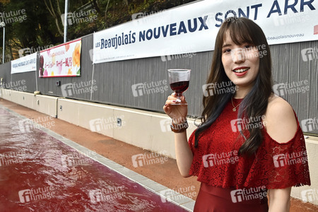 Präsentation vom Beaujolais Nouveau Wein in Hakone