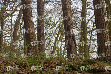 NATURE ART: Bodypainting Herbstimpressionen