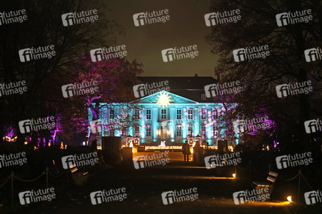 Feierliche Eröffnung von 'Weihnachten im Tierpark' in Berlin