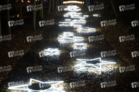 Feierliche Eröffnung von 'Weihnachten im Tierpark' in Berlin