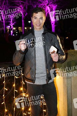 Feierliche Eröffnung von 'Weihnachten im Tierpark' in Berlin