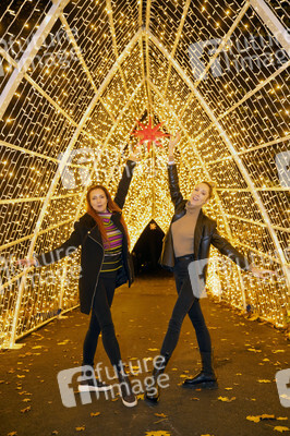 Feierliche Eröffnung von 'Weihnachten im Tierpark' in Berlin