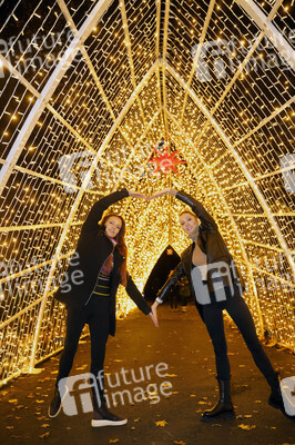 Feierliche Eröffnung von 'Weihnachten im Tierpark' in Berlin
