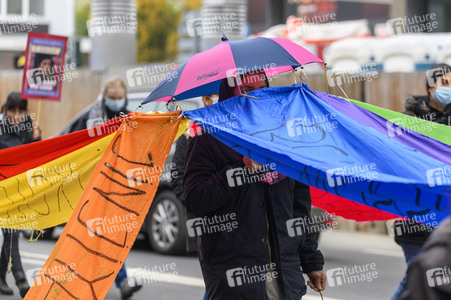 Demo zum Tag gegen Gewalt an Frauen in Düsseldorf
