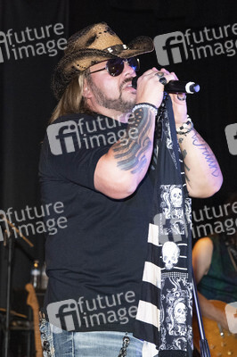 Album-Release-Party von Six Gun Sal in Long Beach