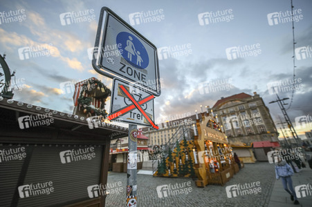 Weihnachtsmarkt-Aus in Dresden