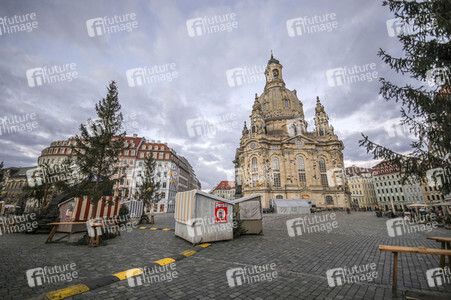 Weihnachtsmarkt-Aus in Dresden