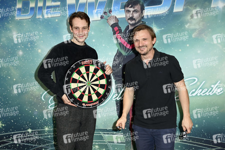 Photocall 'Die Wespe' in Berlin