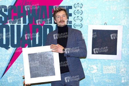 Filmpremiere 'Das Schwarze Quadrat' in Berlin