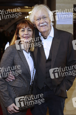 Premiere der 13. Spielzeit im Variete im Hansa Theater in Hamburg