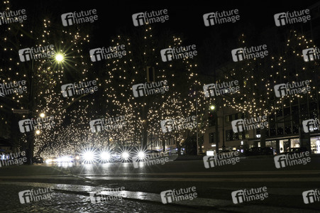 Weihnachtsbeleuchtung am Kudamm in Berlin