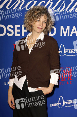 Theaterpremiere 'Josef und Maria' in Hamburg