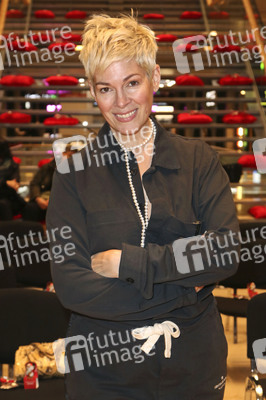 Theaterpremiere 'Josef und Maria' in Hamburg