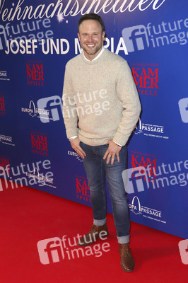Theaterpremiere 'Josef und Maria' in Hamburg