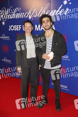 Theaterpremiere 'Josef und Maria' in Hamburg