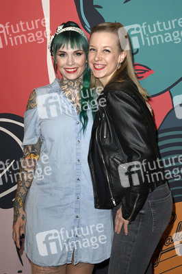Musicalpremiere 'Ku'damm 56 - Das Musical' in Berlin