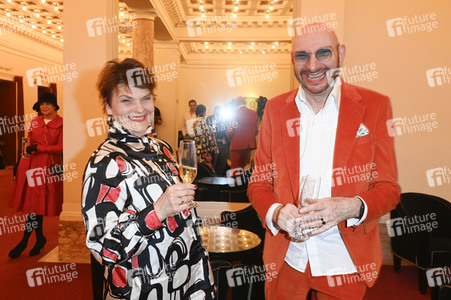 Musicalpremiere 'Ku'damm 56 - Das Musical' in Berlin