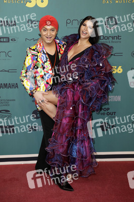 Musicalpremiere 'Ku'damm 56 - Das Musical' in Berlin
