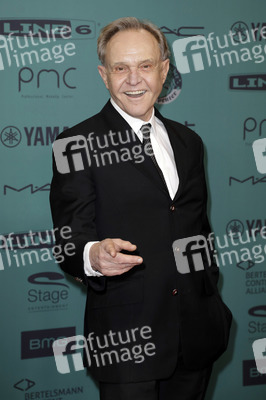Musicalpremiere 'Ku'damm 56 - Das Musical' in Berlin