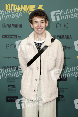 Musicalpremiere 'Ku'damm 56 - Das Musical' in Berlin