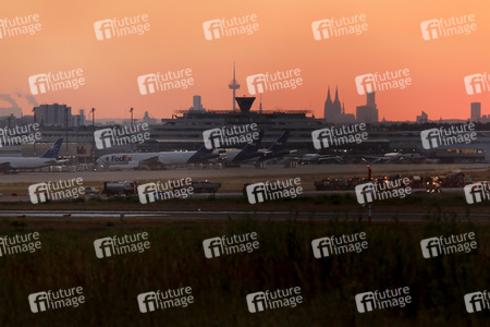 Symbolfoto Köln Bonn Airport vor der Pandemie