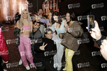 Silvestershow 'Celebrate at the Gate - Willkommen 2022' in Berlin