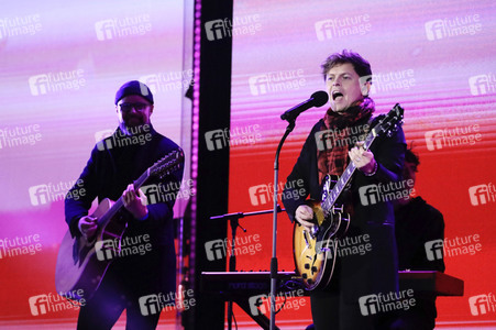 Silvestershow 'Celebrate at the Gate - Willkommen 2022' in Berlin
