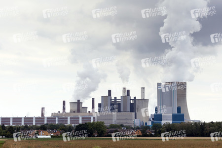 Das Braunkohle-Kraftwerk Niederaußem