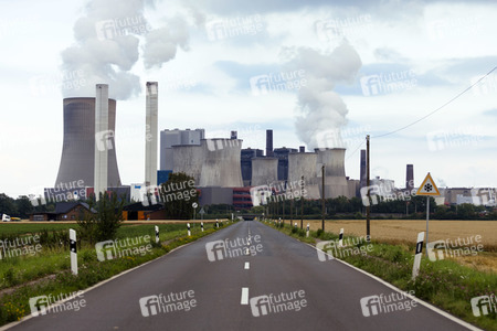 Das Braunkohle-Kraftwerk Niederaußem