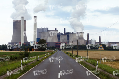 Das Braunkohle-Kraftwerk Niederaußem
