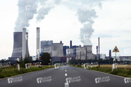 Das Braunkohle-Kraftwerk Niederaußem