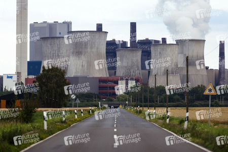 Das Braunkohle-Kraftwerk Niederaußem