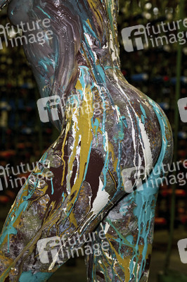 BODYART: Dark Skin Splash