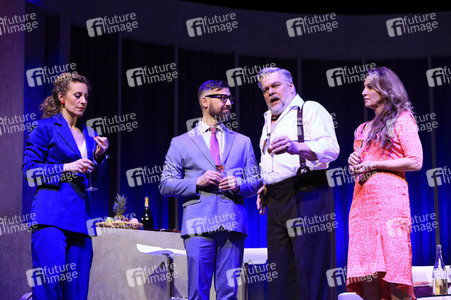 Theaterprobe 'Rent a Friend' in Berlin