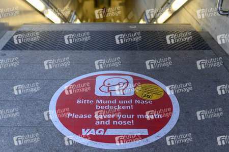 Symbolfoto 3G in Bus und Bahn