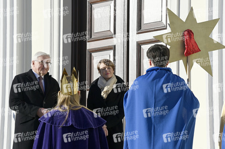 Frank-Walter Steinmeier empfängt die Sternsinger in Berlin