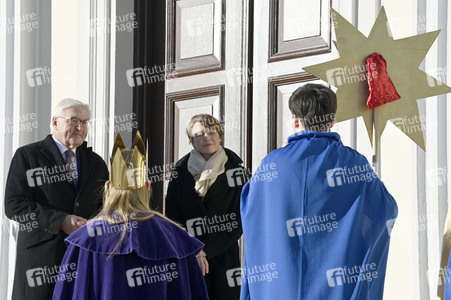 Frank-Walter Steinmeier empfängt die Sternsinger in Berlin