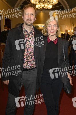Theaterpremiere 'Rent a Friend' in Berlin